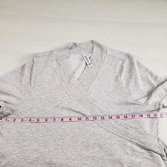 Athleta Poise Wrap Sweatshirt Womens 1X Gray Long Sleeve V Neck Soft Top NEW - Picture 14 of 15
